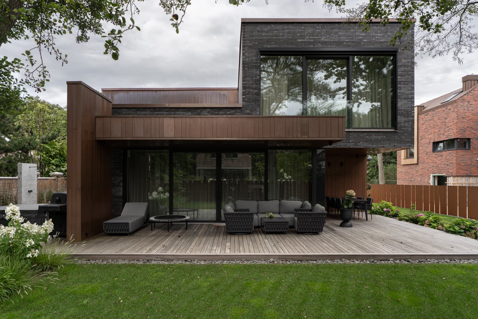 Very Good Building VGAC - Very Good Architecture Company